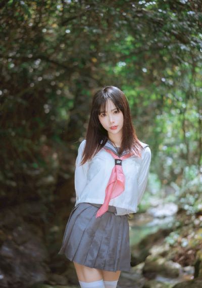 欧美风尖头单鞋_4K免费观看视频